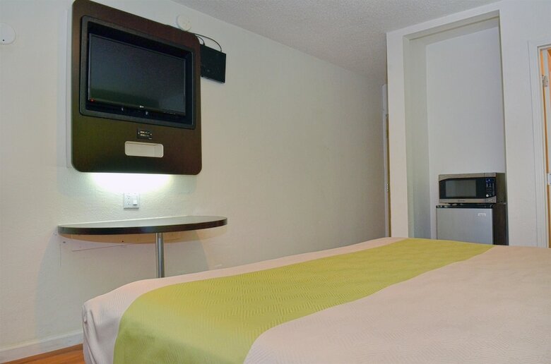 Motel 6 Modesto, Ca - Downtown