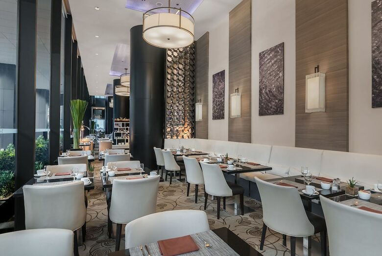 Hotel Seda Bonifacio Global City