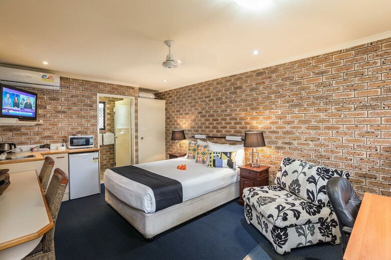 Sunshine Coast Airport Motel