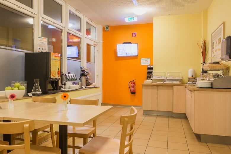 Hostal A&O K�ln Dom