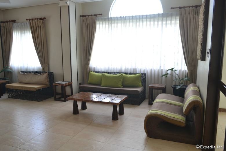 Hotel Microtel By Wyndham General Santos