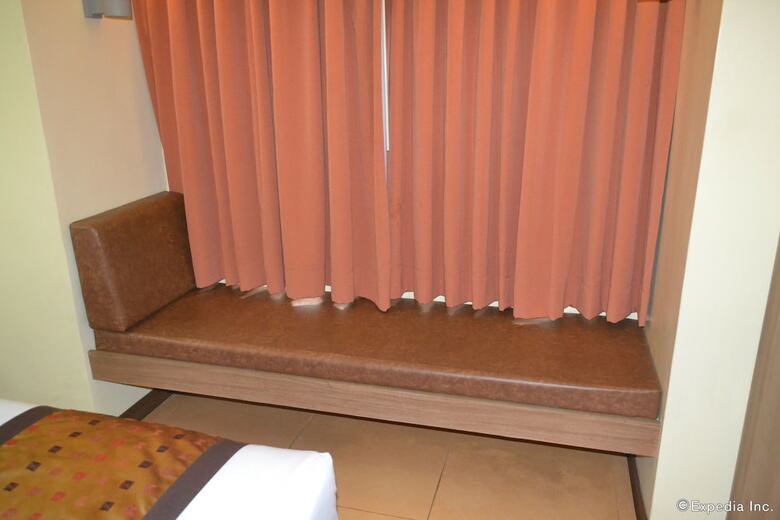 Hotel Microtel By Wyndham General Santos