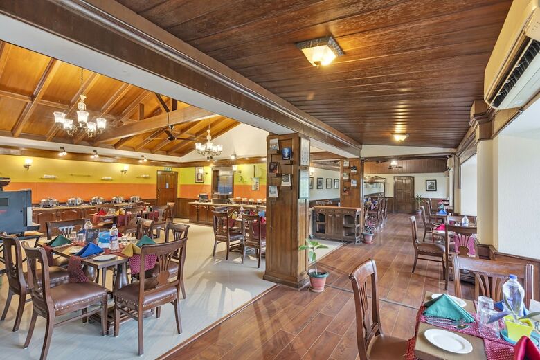 Hotel Club Mahindra Naukuchiatal