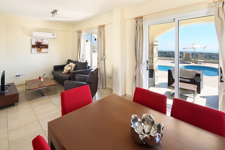 Aparthotel Club St George Resort