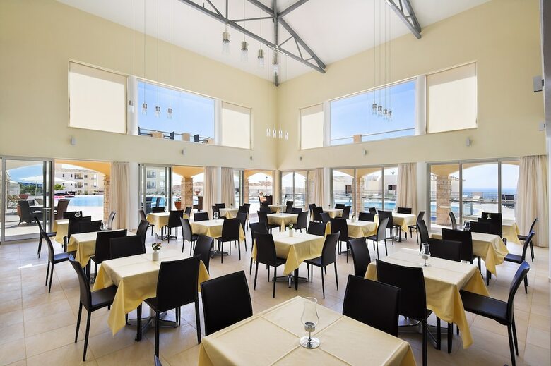 Aparthotel Club St George Resort