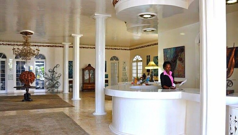 Jamaica Palace Hotel