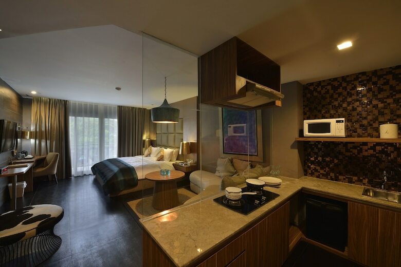 Hotel Amaroossa Suite Bali