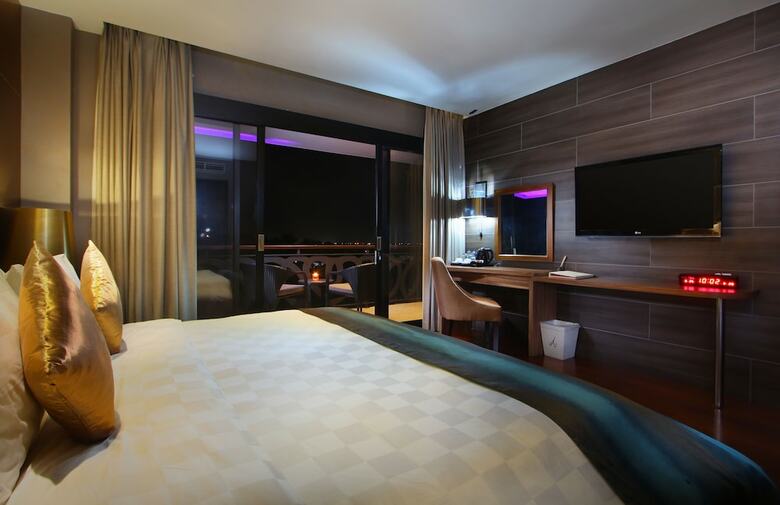 Hotel Amaroossa Suite Bali