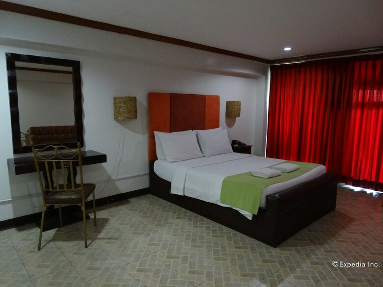 Hotel Ecoland Suites & Inn