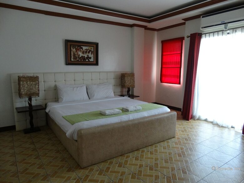 Hotel Ecoland Suites & Inn