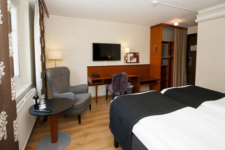 Grand Hotel Alings�s
