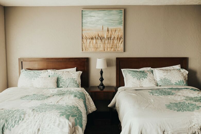 Nye Beach Condos & Cottages