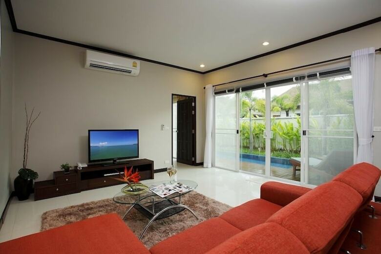 Modern Thai Villa Rawai