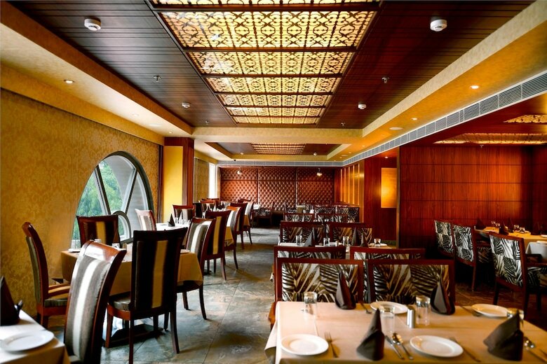Hotel Regent Grand
