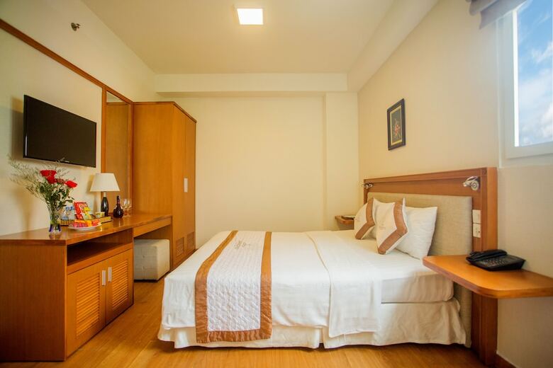 Dendro Hotel