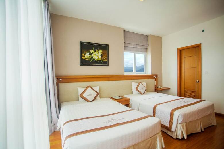 Dendro Hotel