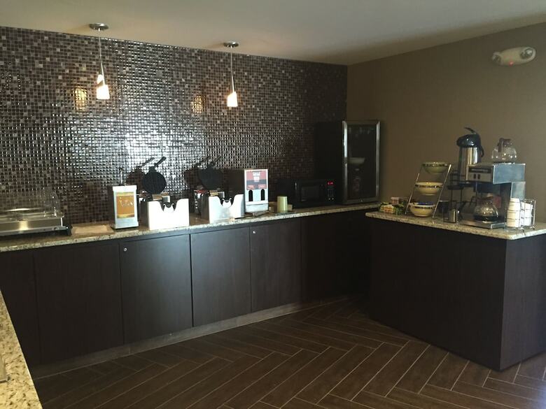 Hotel Quality Inn & Suites Downtown