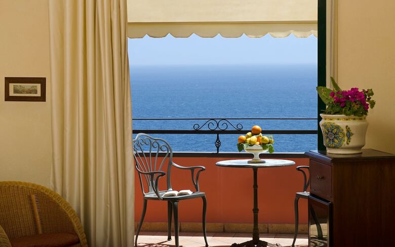 Baia Taormina Hotel