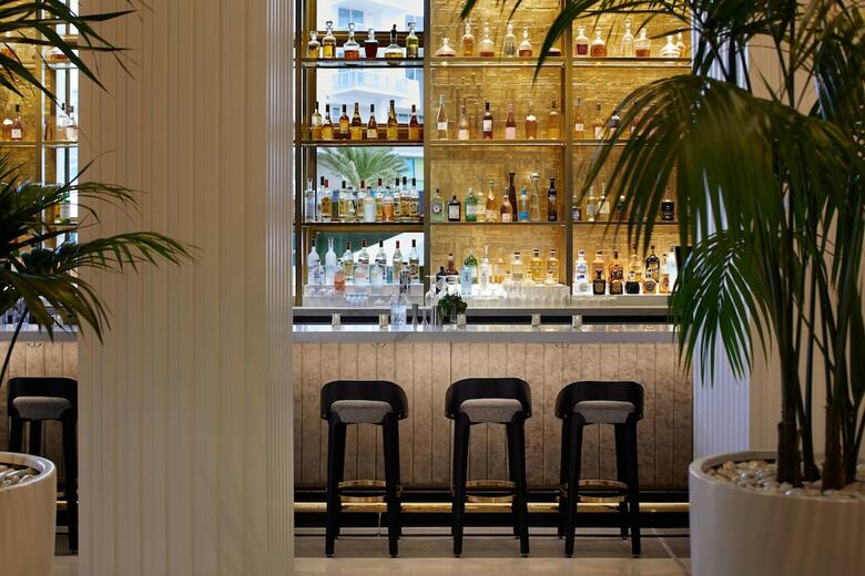 Cadillac Hotel & Beach Club, Autograph Collection