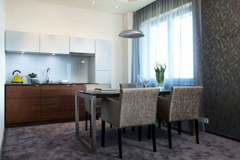 Longstay Aparthotel