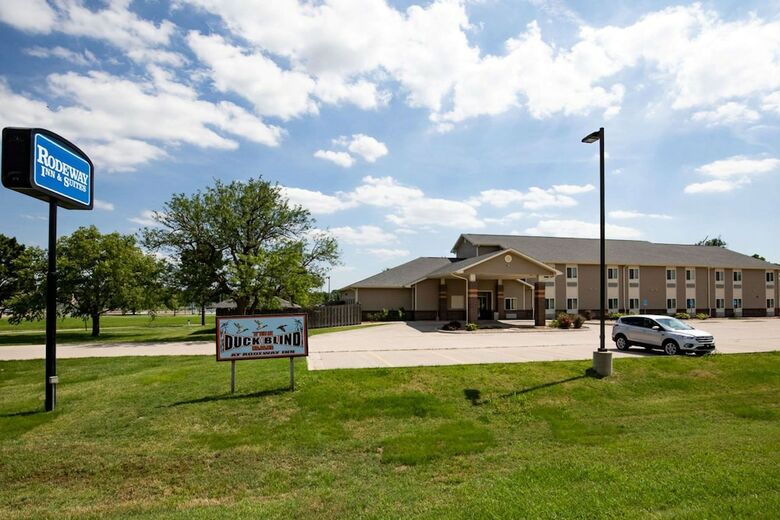 Hotel Rodeway Inn & Suites