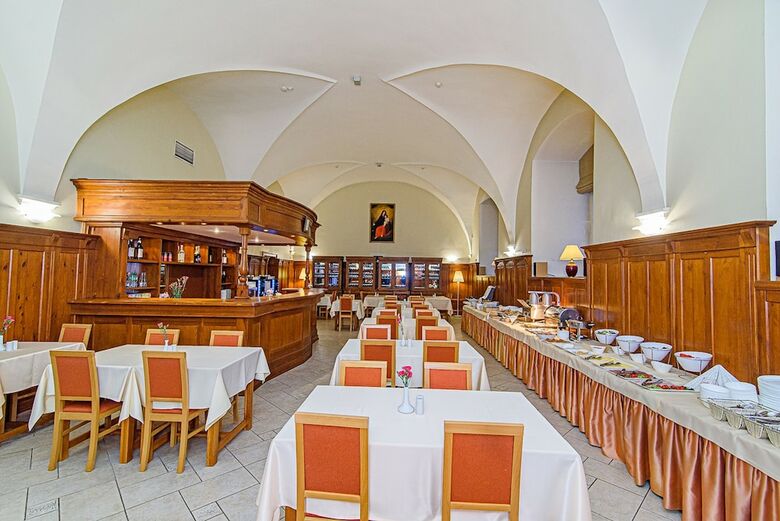 Hotel Domus Maria