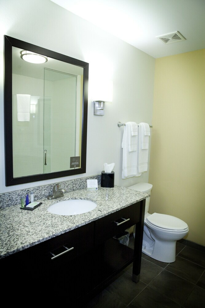 Hotel Sleep Inn & Suites