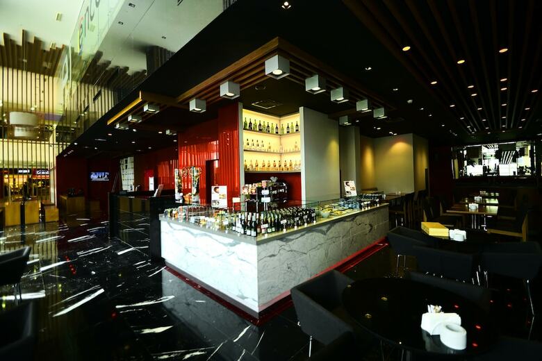 Hotel Ramada Encore By Wyndham Izmir