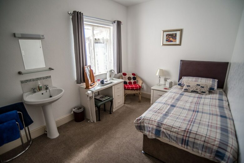 Hotel Holcombe Guest House