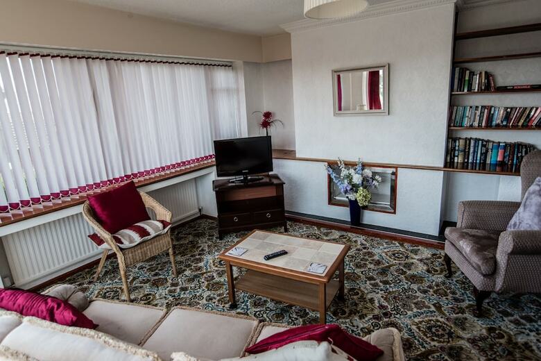 Hotel Holcombe Guest House
