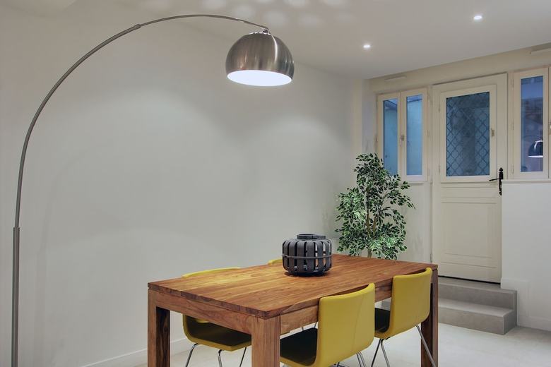 Short Stay Group Museum View Serviced Apartments