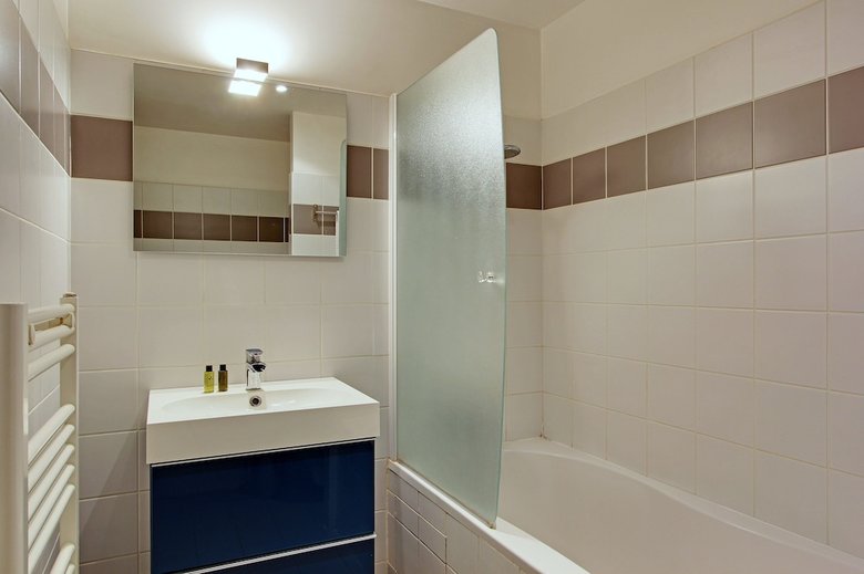 Short Stay Group Museum View Serviced Apartments