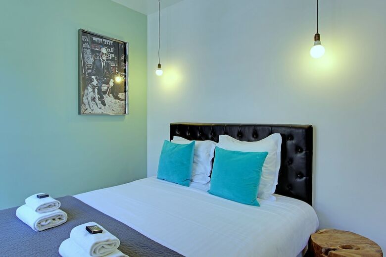 Short Stay Group Museum View Serviced Apartments