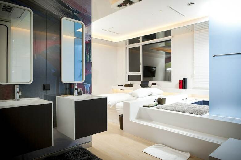 Hotel The Designers Hongdae