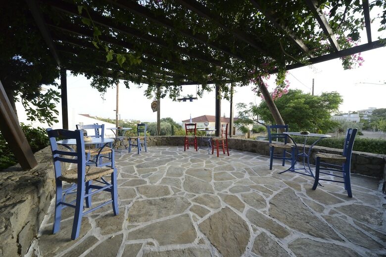 Vagia Traditional Hotel