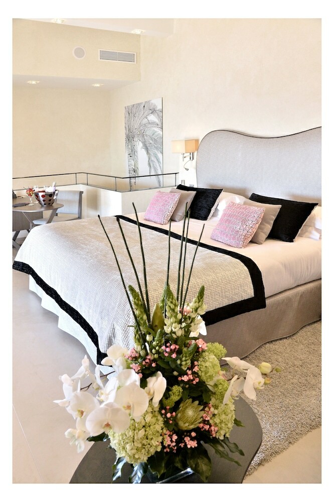 Hotel La P�rouse Nice Baie Des Anges