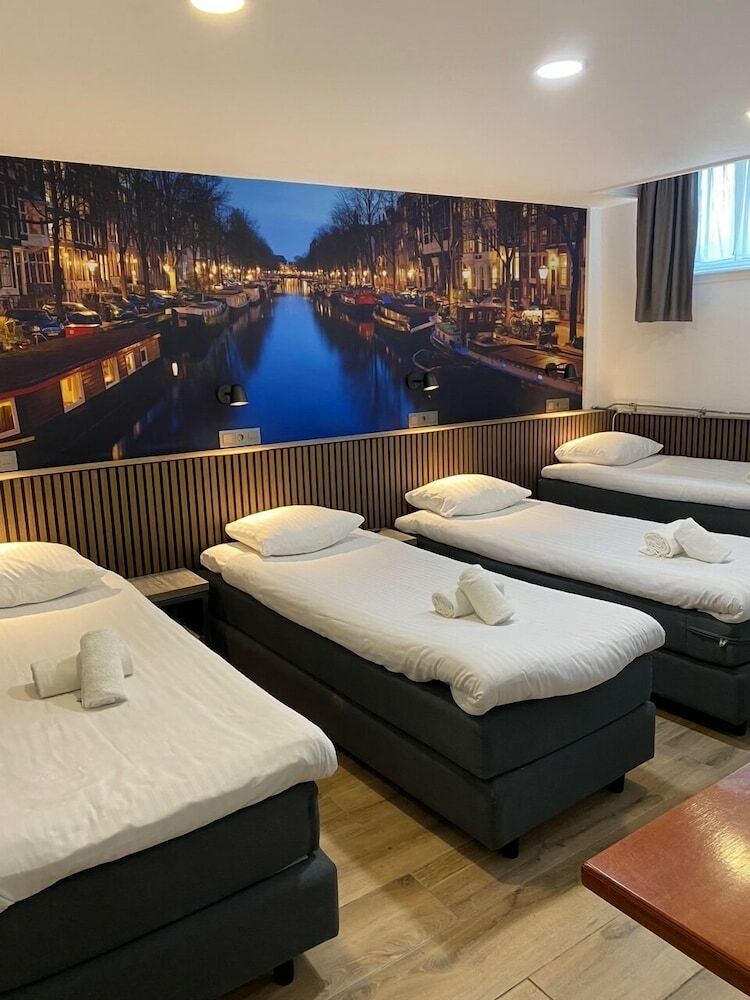 Hotel Titus