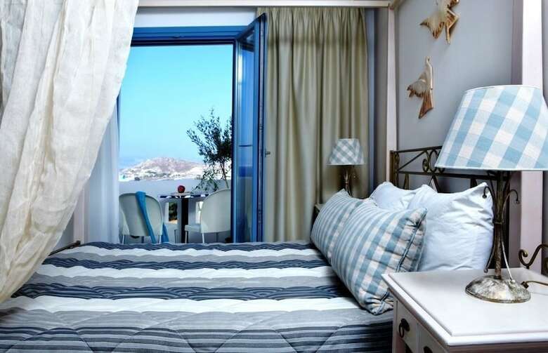Hotel Mitos Suites