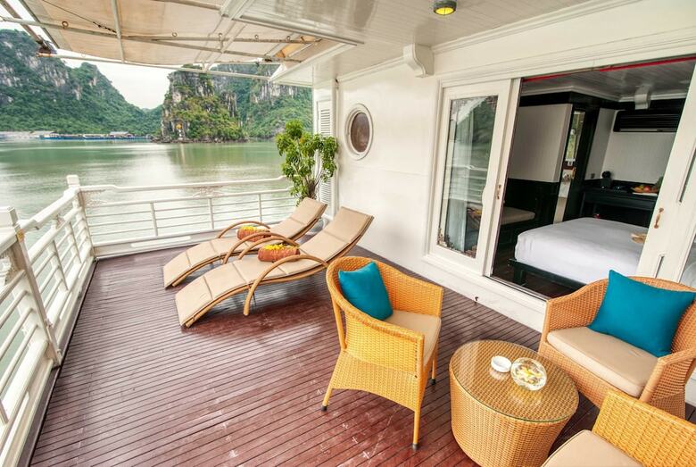 The Au Co Cruises