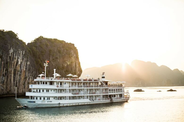 The Au Co Cruises