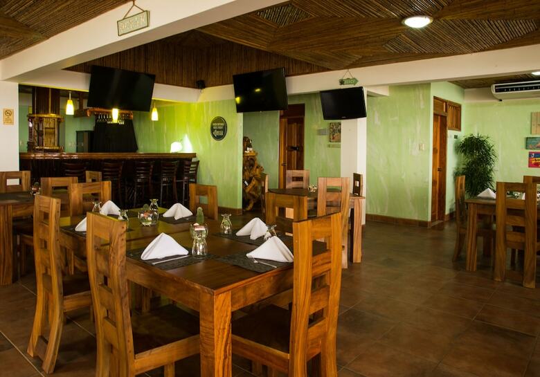Hotel Jac� Laguna Resort And Beach Club