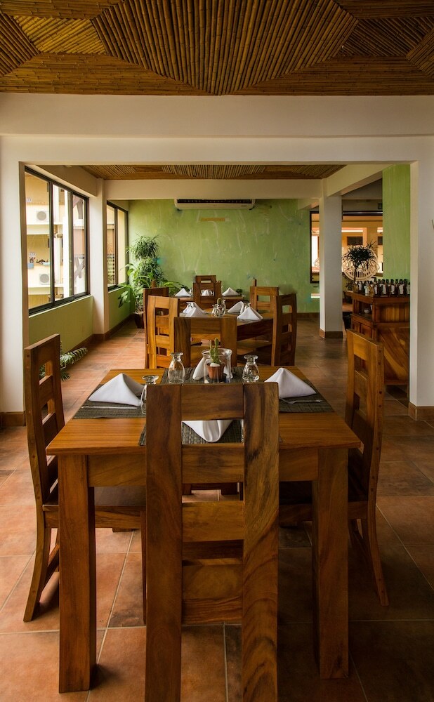 Hotel Jac� Laguna Resort And Beach Club