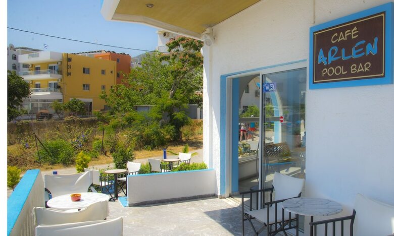 Aparthotel Arlen Beach Hotel