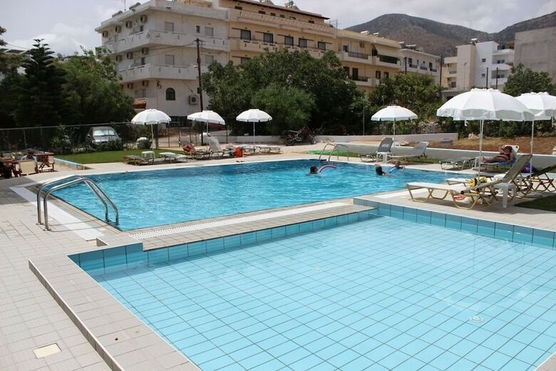 Aparthotel Arlen Beach Hotel