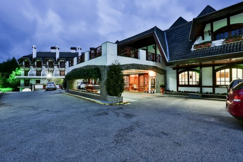 Hotel Home Green Home