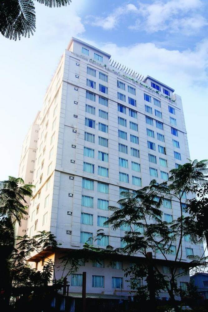 Hotel Oh Biz Premier At Leonia
