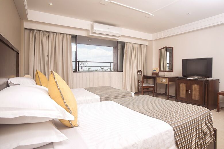 Hotel Ivory Tower