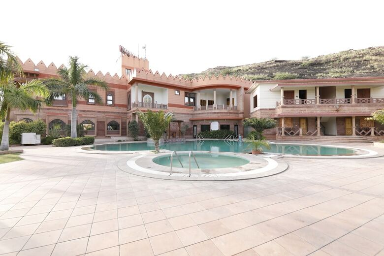 Hotel Marugarh Resort And Spa
