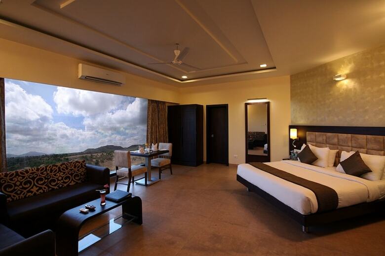 Hotel Aakar Lords Inn Saputara