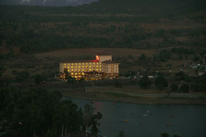Hotel Aakar Lords Inn Saputara